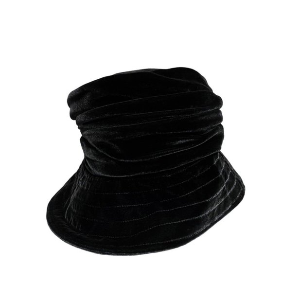 Vintage Kokin Ladies Fancy Boutique  Velvet and Velour Hat W/ Bow 7 1/8 57cm main image 8